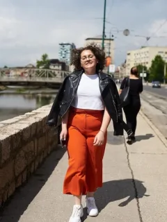 Effortless Style: Casual Outfit Color Combinations That Always Work - Cover Image