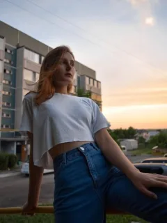 Day to Night Style: 3 Accessories for Effortless Outfit Transitions - Cover Image