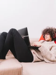 Athflow Trend: How Comfortable Workwear is Changing US Fashion - Cover Image