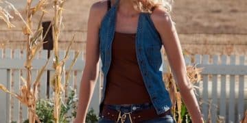 Coastal Cowgirl Trend: Will It Last? 2025 Expert Forecast - Cover Image