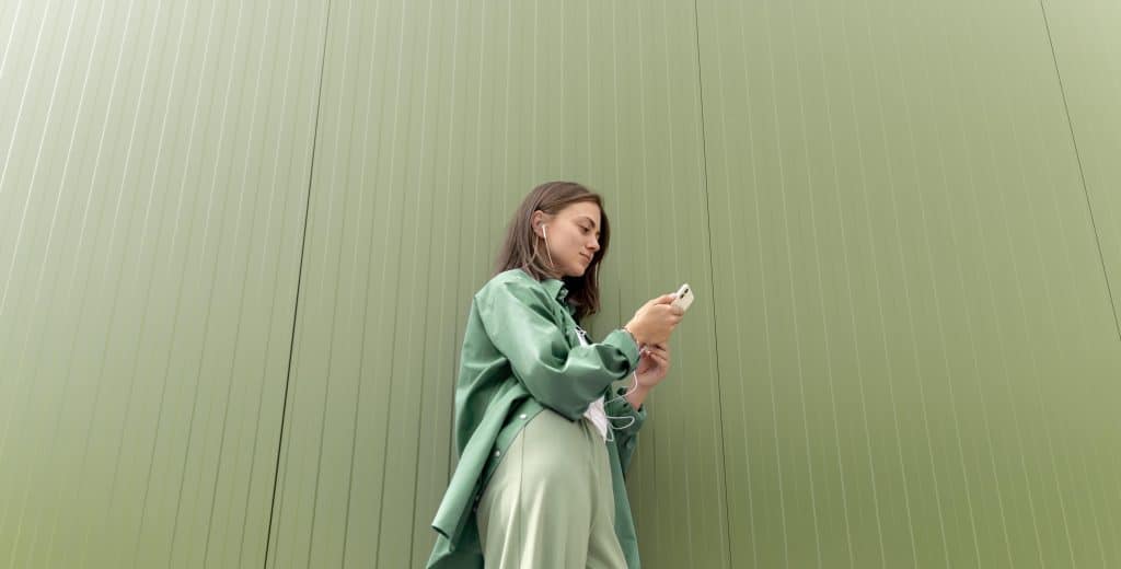 Mastering monochromatic looks: Casual outfit ideas